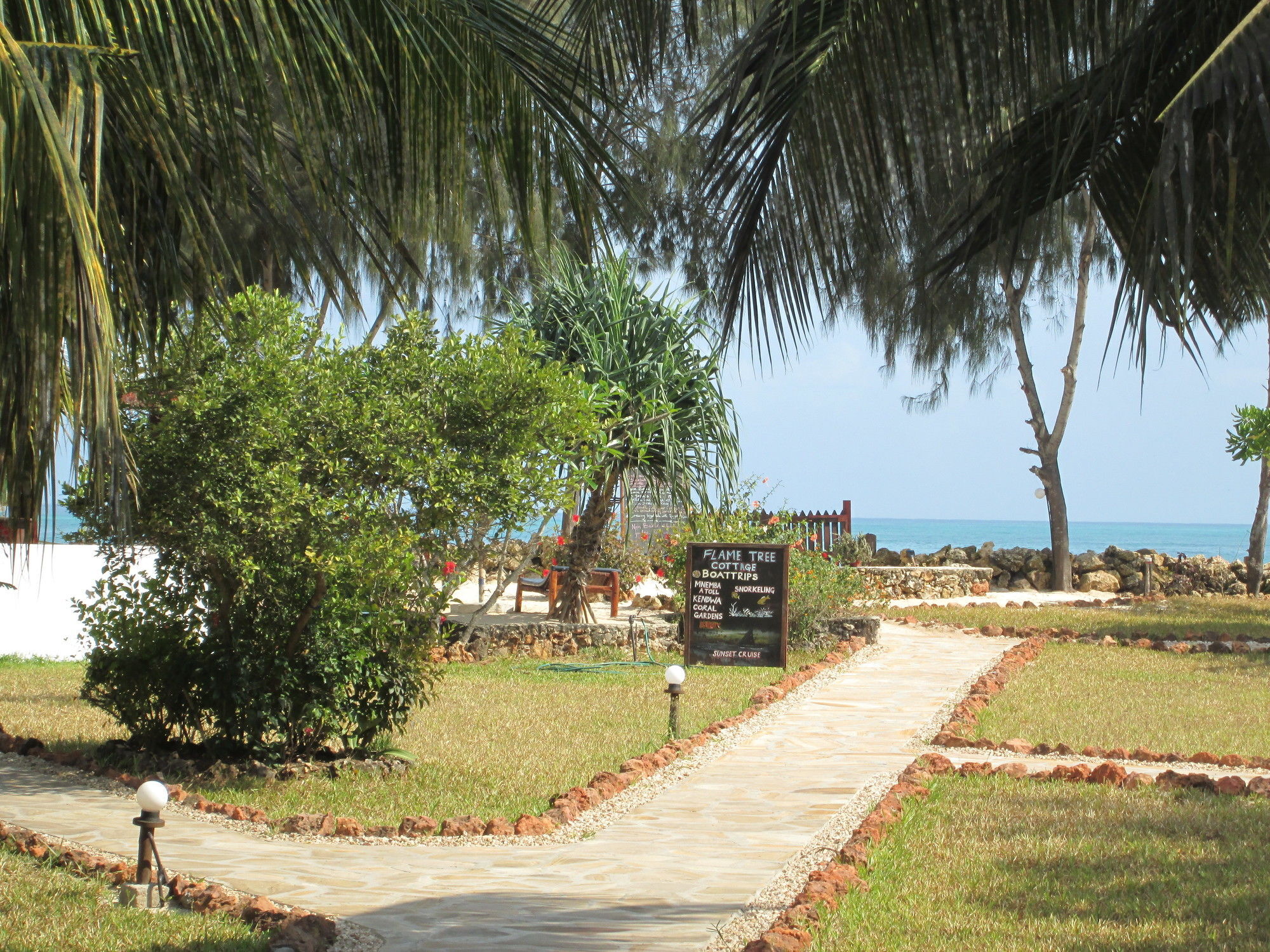 Flame Tree Cottages Nungwi Exterior foto